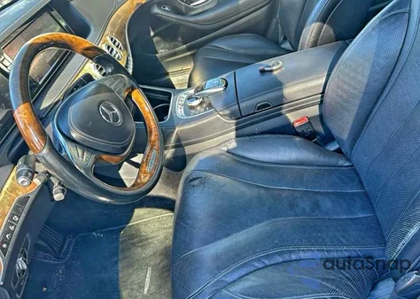 2015 Mercedes-Benz S 550 4Matic z USA, uszkodzony, nr VIN WDDUG8FB7FA164830